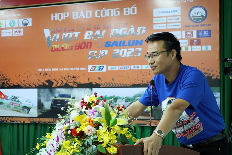 Ông Phan Đức, Chủ tịch Công ty CP Đầu tư và Phát triển Rubi Đại Ngàn chia sẻ giải đua xe ô tô địa hình ô tô địa hình.